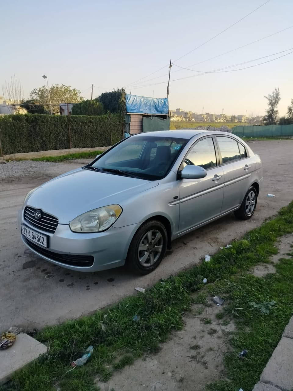 السلام عليكم
اكسنت للبيع م 2010 كندي ضرر جاملغ وبوند بدون دواخل سياره نظيفه مابيها تقحيل  وبيها داير ينرادله تعديل محرك كصه نظيف جامات كهرب كير
 توماتيك مسجل اصلي سعر اتصل ***********
