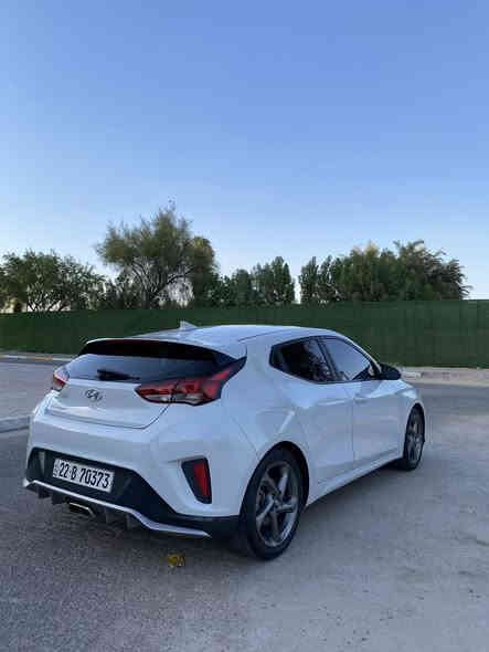 السلام عليكم 
هيونداي فولستر وارد امريكي حادث والسونار كله موضح بالصور موديل 2019  ماشيه 57 mil  محرك دوش 2000    كير at المرغوب بيها داريف مود سبورت عادي واقتصادي
وتحديد مسار وتوقف ذاتي 
لد نهاري وزنون عالي وناصي سعر 103 وبيها مجال
مكاني شارع فلسطين *********** واتساب
