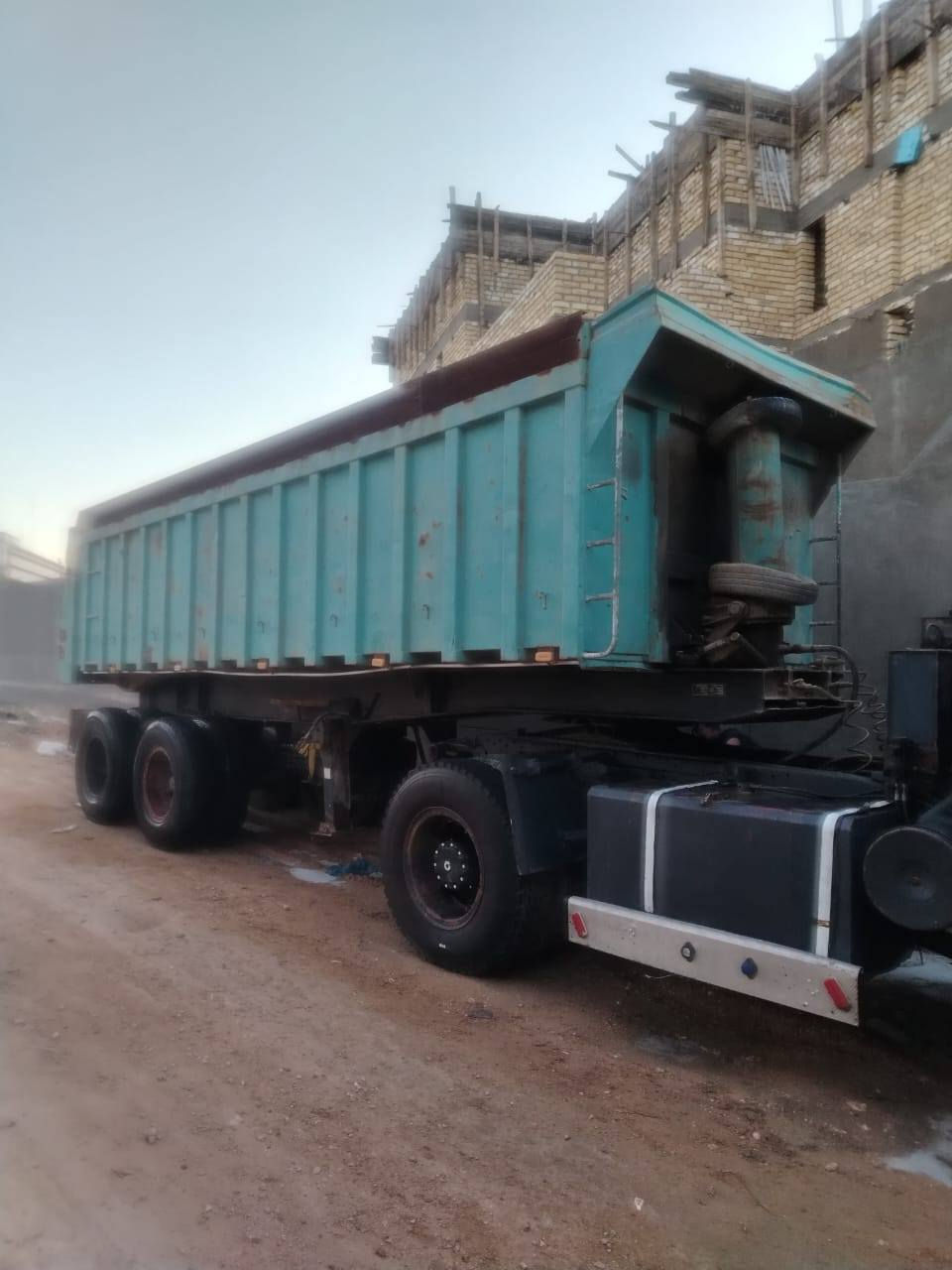 السلام عليكم عادت نشر بسبب الوعود الكاذبة البي للبيع مديل ٧٥ محدثه كرواتي مكينه ٣٨ كير ١١١ اكسن جي اف راس وعربانه للبيع ٢٤٠$ رقم اصفر نجف سنويه صاقطه سنه صارلها مسجل فلات محمل عليها صهريج***********
