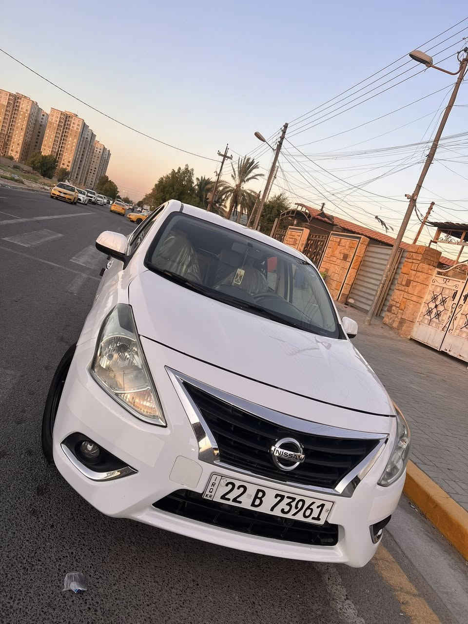 صني موديل 2021 هندي رقم اربيل بسمي هزة جديدة بوجهك تحويل بيها بنيد مبدل وصبوغ وبارد 3 مكانات مؤشر بالسونر حدادية قبل سبوع شادها مابيها نقص السياره مرتبها ومسويلها حمام داخل وغرفتها طالعه جديدة مثل الزيرو نضيفه حيل 
السعر 101  وبيها مجال بسيط  
مكان السيارة بغداد الكرخ ***********
