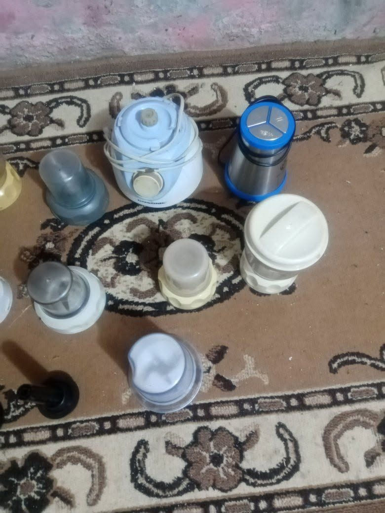 السلام عليكم
مكلف بلنشر
كل قطعه وسعرها
بغداد الكرخ الشعلة
الموشراي لايعلق ولايراسل


**إذا كنت صاحب هذا الإعلان وتريد حذفه لأي سبب، رجاءا أرسل رسالة إلى الدعم الفني**