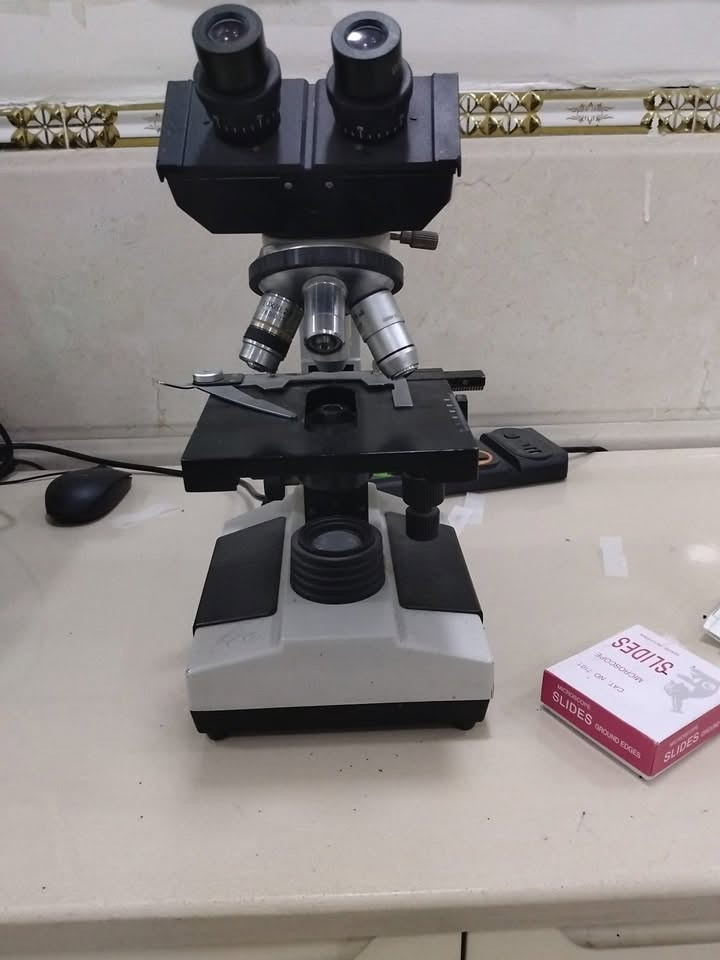 مختبر للبيع اخو الجديد استخدام 4 اشهر العنوان بغداد للتواصل***********
الاجهزة:
جهاز CBC/Spincell3
مستخدم سيت محاليل مع لابتوب وطابعه وUbs
جهاز فاينكير Se مستخدم قليل جدا مع حاضنته وكتاته
جهاز سبكتروOptima نضيف
جهاز سبكترو صيني 
مجهر +مكسر+ سنترفيوج+وترباث
لابتوب hp فول نضافه مواصفات عاليه مع برنامج كرين لاب مع طابعه برذر
الاثاث:
كاونتر hdf تفصال درجه اولا فول نضافه4 قطع
عارضة براد ايكور جديده
ثلاجات ١٢ قدم عدد٢
ميز مكتب مع الكراسي
شاشه بلازمة حجم 55
