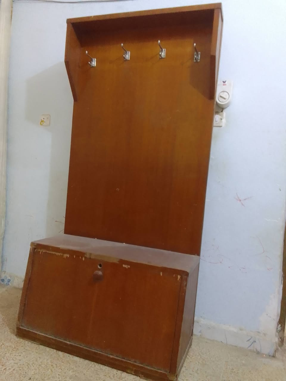 اثاث واغراض منزلية للبيع بسعر مناسب قيم وأخذ وشغ


**إذا كنت صاحب هذا الإعلان وتريد حذفه لأي سبب، رجاءا أرسل رسالة إلى الدعم الفني**