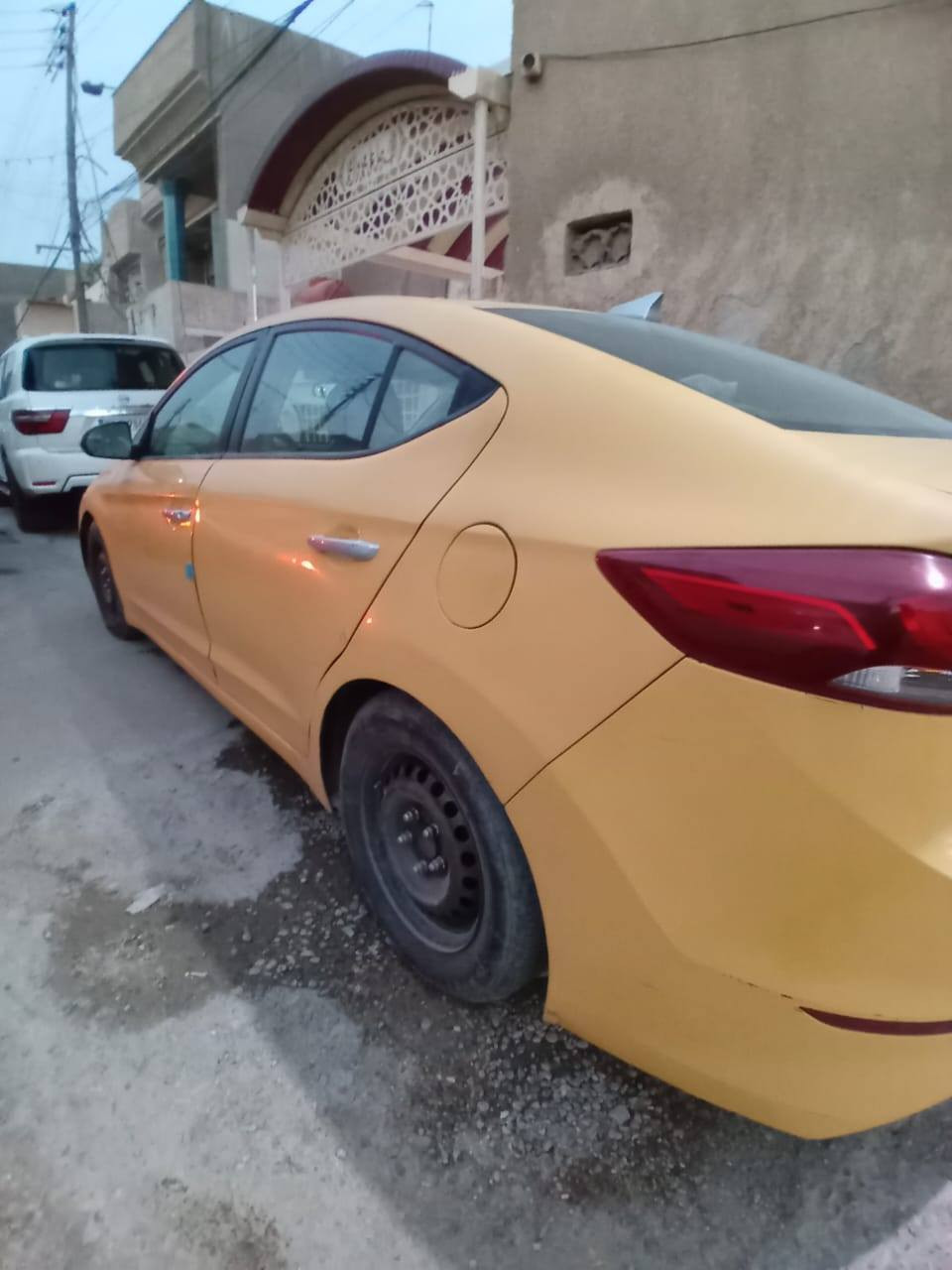 السلام عليكم النترا موديل ٢٠١٧ للبيع السعر ١١٠ وبيها مجال وإذا اكو مراوس عادي اراوس الاتصال على الرقم *********** عنوان السياره بغداد الامين الثانيه نواب الظباط
