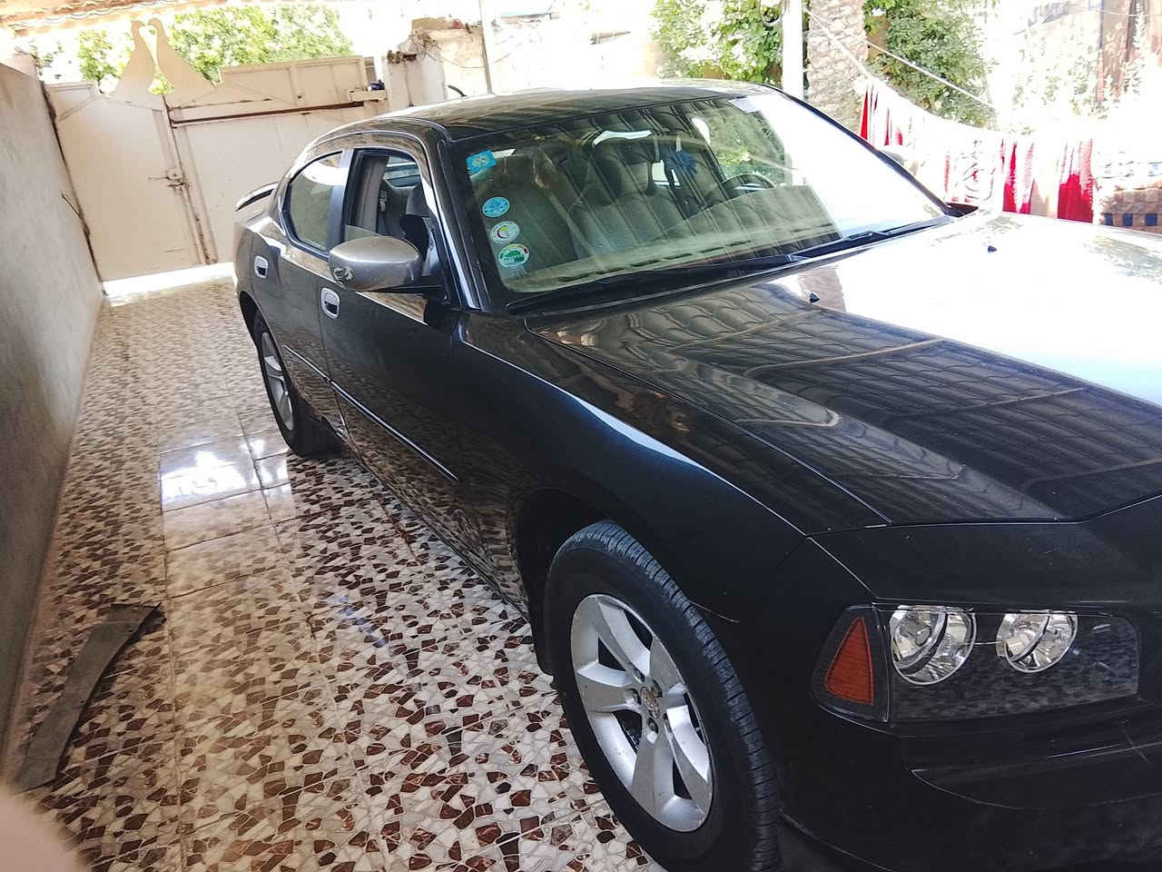 السلام عليكم
جارجر 2007 بغداد رقم انكليزي بسمي 
السياره ع ايدي مال بيت 
محرك 3ونص اصل
تخم تاير جديد 
حداديه اماميه خلفيه جديده
السياره بدون صبغ بدون حادث كفاله عامه 
كير محرك بشرط 
السعر 110 وبيه مجال حك الجيه 
***********
***********
