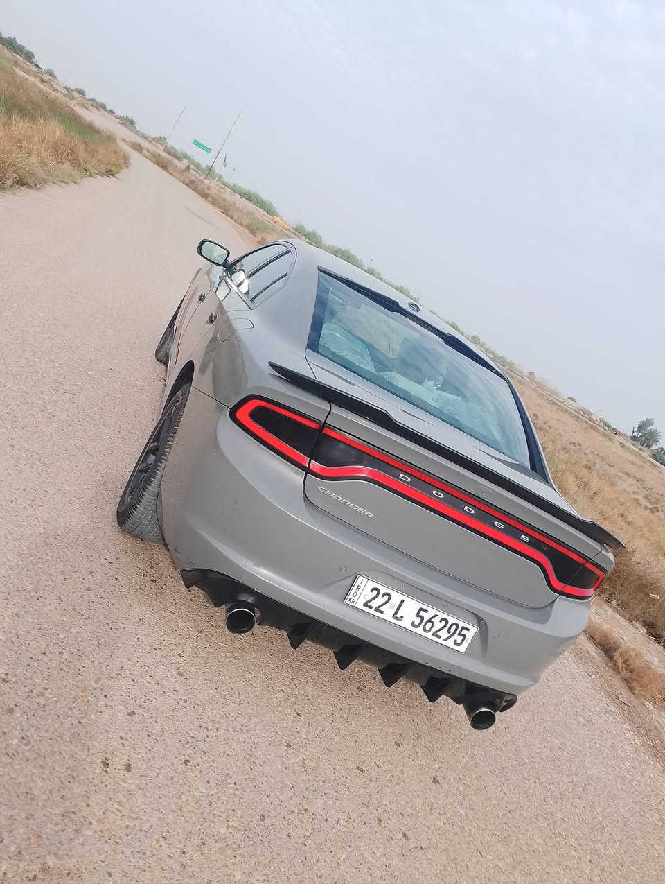 دوج جارجر 2019 SXTوارد كندي
مكفوله كفاله عامه رقم اربيل تريد وكاله او تحويل حاضر 
مرفق معه صور سونار ورقم شاصي لون سمنتي مميز 
مواصفات كامره وحساس خلفي وكشن حضن وعداد 260
للاستفسار الاتصال *********** سعر خاص 🤍
