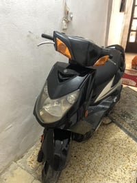 سكنز فحل نوزل حديث  طلاعات  خطين  رمبه دراجه كله بلاديه نقصه بس العداد...