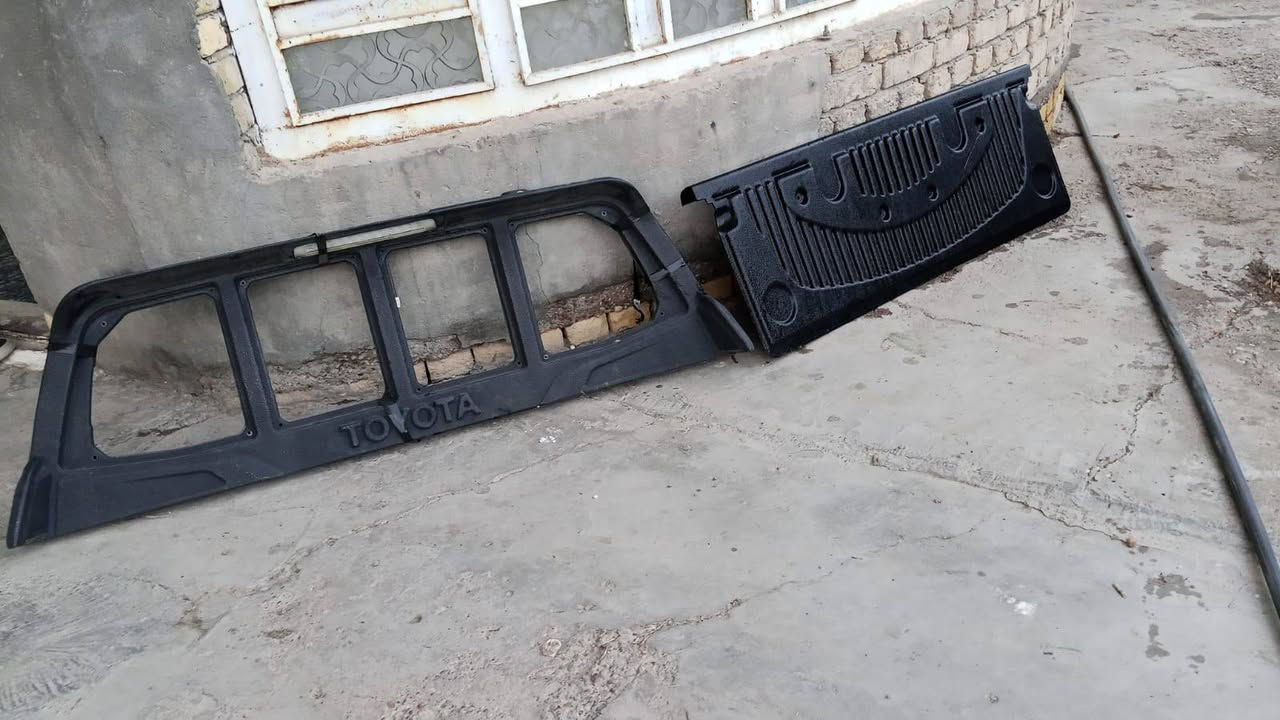 غراض هايلوكس لبيع هوك خلفي بس نقصهه بوري غلاف بيدي باب وره غلاف سبايدر ودرع امامي وكبات مكان واسط نعمانيه نتصال ع رقم ***********
