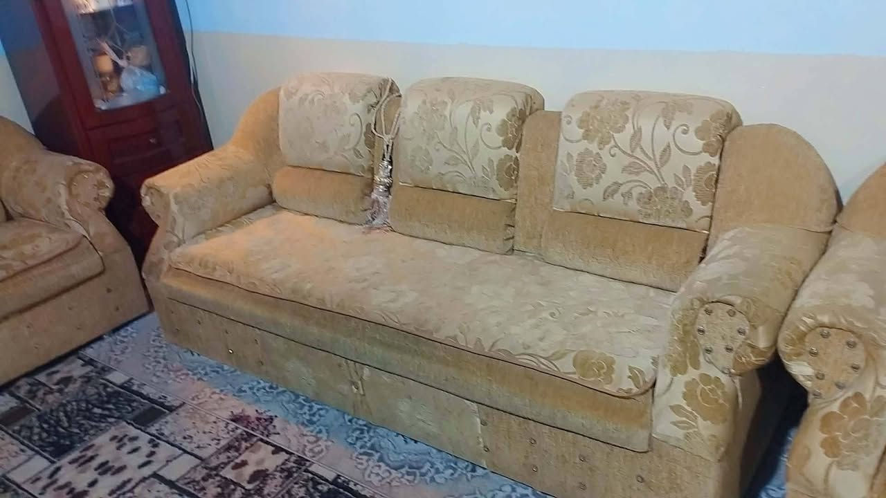 تخم 8 مقاعد مثل ماموضح بلصوره مابي ظرر
 
السعر 75 بي مجال بسيط
العنوان ديالى تقاطع القدس


**إذا كنت صاحب هذا الإعلان وتريد حذفه لأي سبب، رجاءا أرسل رسالة إلى الدعم الفني**