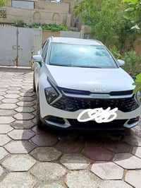 كيا اسبورتج ٢٤ للبيع السعر 240  07739082446
