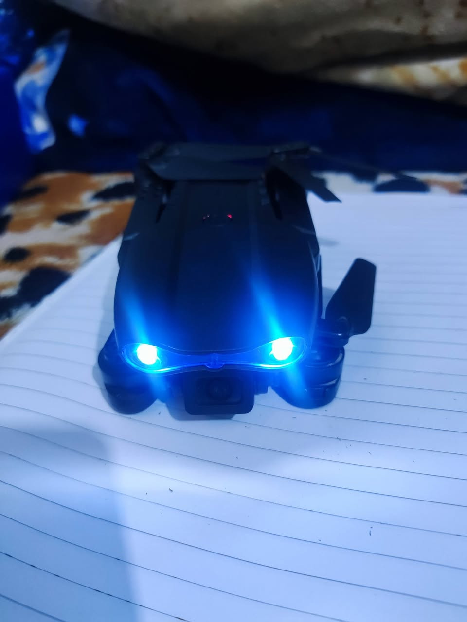 سلام عليكم درون E88 للبيع
بيهة كامرات (2) +ربط عن الهاتف من خلال النت مكاني شهداء البياع بغداد قيم سعر وخذ


**إذا كنت صاحب هذا الإعلان وتريد حذفه لأي سبب، رجاءا أرسل رسالة إلى الدعم الفني**