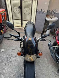 بوكسر مرقم بغداد 2022 للبيع السعر 1900. مليون و٩٠٠ وبيه مجال للشراي ال...