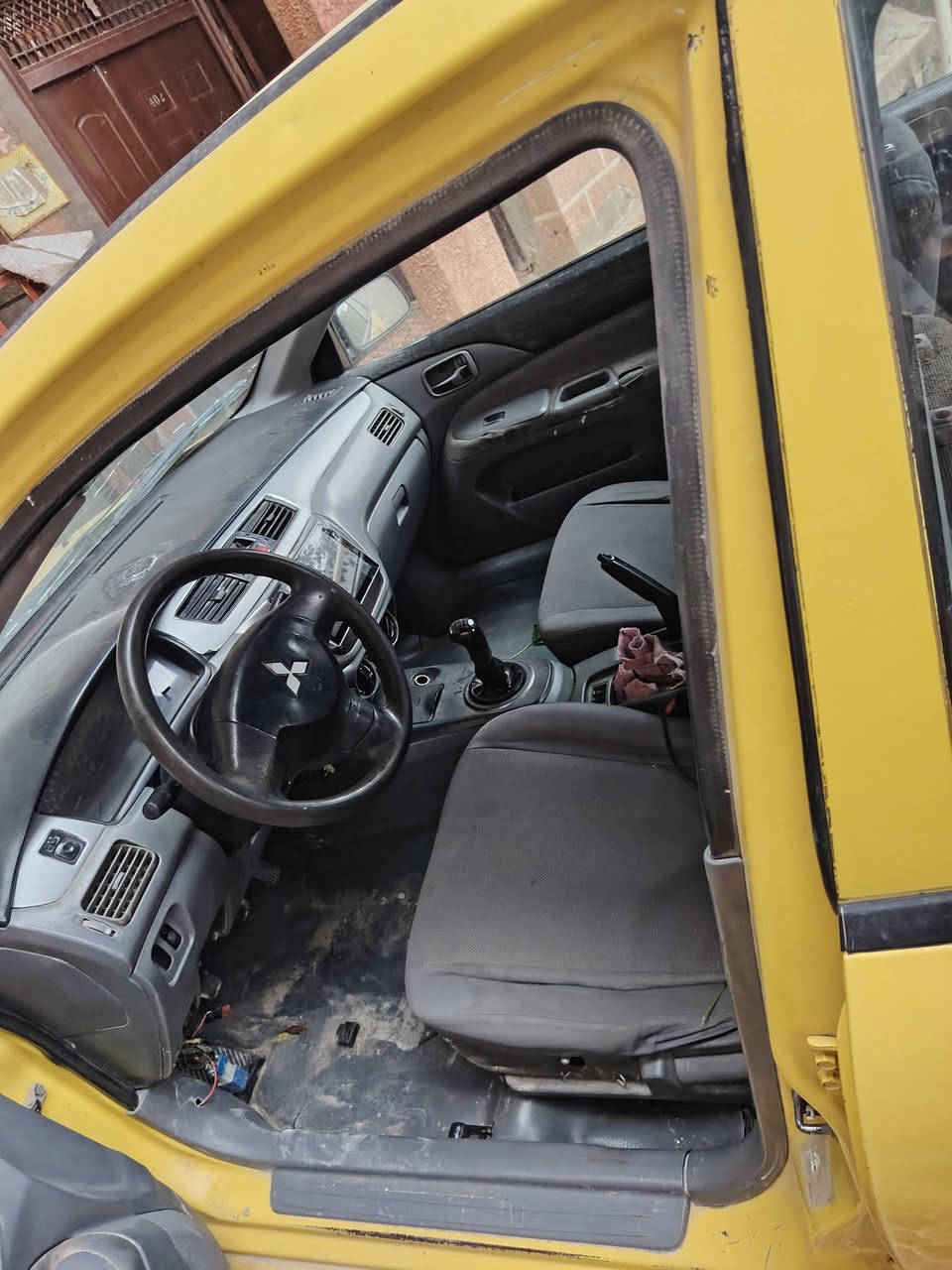 سلام عليكم
لانسر مديل ٢٠١٠
مكينه كير خير من الله
تخم تاير نص عمر
رقم ديالى سنويه ٢٧
صبق حزام ضربه بصندوك خفيفه موصله الحوض
تبريد تدفه كامل
كهربايات تريد ترتيب فقط
سعر ٥٥ وبيه مجال قفل ٥٢
مكان ديالى بعقوبه


**إذا كنت صاحب هذا الإعلان وتريد حذفه لأي سبب، رجاءا أرسل رسالة إلى الدعم الفني**