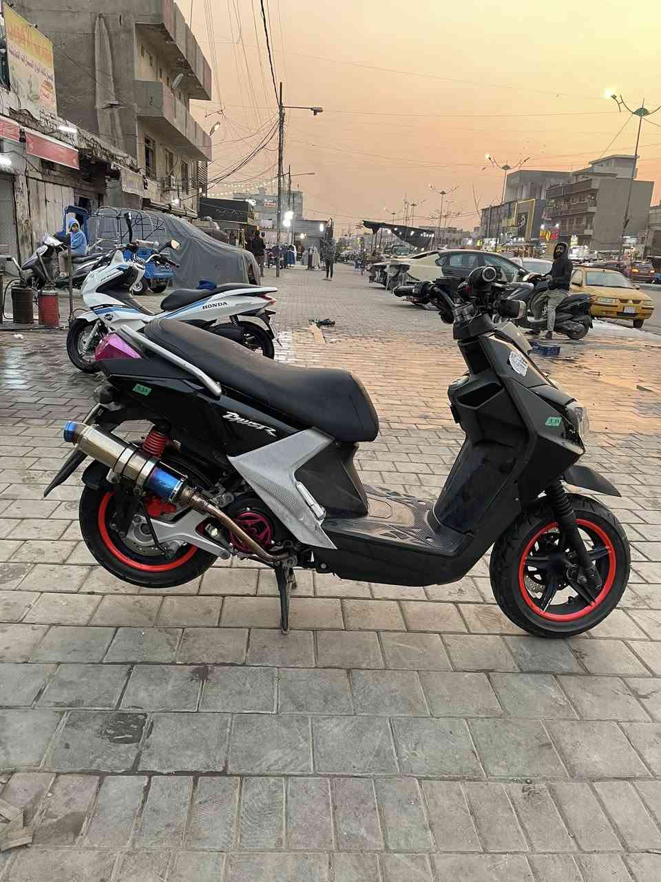 سلام عليكم
جبلي حديث للبيع مكفوله من كلشي ماشيه 25
دراجه جديده كلش بيها سويجات ثنين واوراقها موجوده 
السعر مليون و ٦٠٠وبيها مجال
شراي يتصل ممتواجد عل خاص
***********
