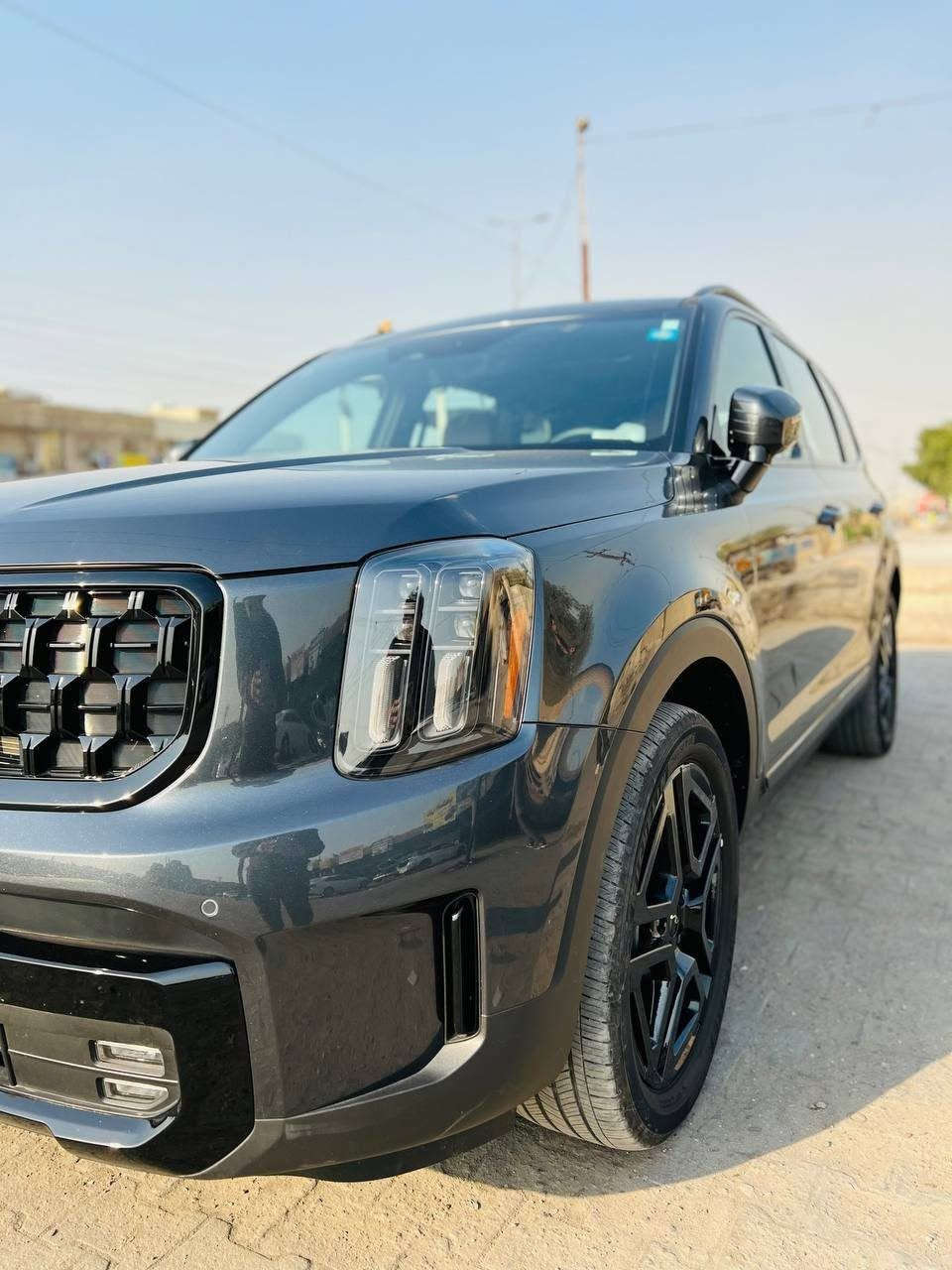 ياالله
السلام عليكم كيا تيلورايد 2024 Sx Xline وارد امريكي
ملاحظة مرقم بغداد شهداء اسويلك وكاله 
Kia Telluride SX XLINE 2024 3.8L

المسافه المقطوعه :29الف , كيلو  
          حجم المكينه : 3800    V6
           حالة الايرباك : سليم 
                      الضرر ..قبق صندوق تبديل فقط وكلير جملغ بأمريكا 
   
#الموصفات 
1. شاشه 
2. كامرا
3.لايتات لد
4. بصمه 
5. كشنات جلد مشمشي
6. هندبريك بصمه 
7. رادار تحديد مسار
8. رادارات 360
9.فور ويل 
10. اوتو ستوب
11. حساسات خلفي امامي
12.اوتو هولد 
13. اشاير بالمري 
14.بكلايت لد
15. نظام ايكو + نظام تزحلق
16. فتحتين
17. هيترات بالكشنات حار بارد
18.كامرات 360
19.كامرا بالمرايا
20.بردات خلفيه
21.سبعه راكب
22.كشن السايق ميمري
23.كشنات خلفيه كهرباء
24.داتا شو
25.سقف كنتارا
26.ويل كب بلاك
27.كشافات 
فول مواصفات 1/1 جاهزه مرقم بغداد 
 *********** 
مكان السياره  بغداد
