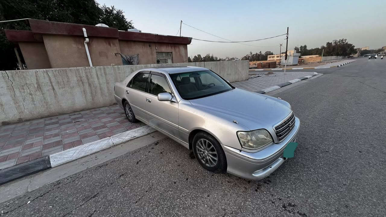 ملـكة ( ادوات ادوات )
كـفالة عامة ✅ بالكارتون
 ( اللون : سلفري )  
دواخل : بيجي 
تـحوير النجف  جوا درجة اولى 🏅
3دگم - كرستال اصل - 4كشنات كهرباء - ديفور الكبير - بردة خلفيه
جاهزه على اخر  حبايه  - تبريد - تدفئة - اي نقص مابيها 
السعر : 55 ورقه  ( *********** )
