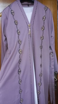 السيديه • مقاس ٣٦-٤٨ • لبس مره وحده