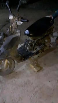 للبيع دراجتين اذا ايراني مراوس عادي  07505024104 07782434180