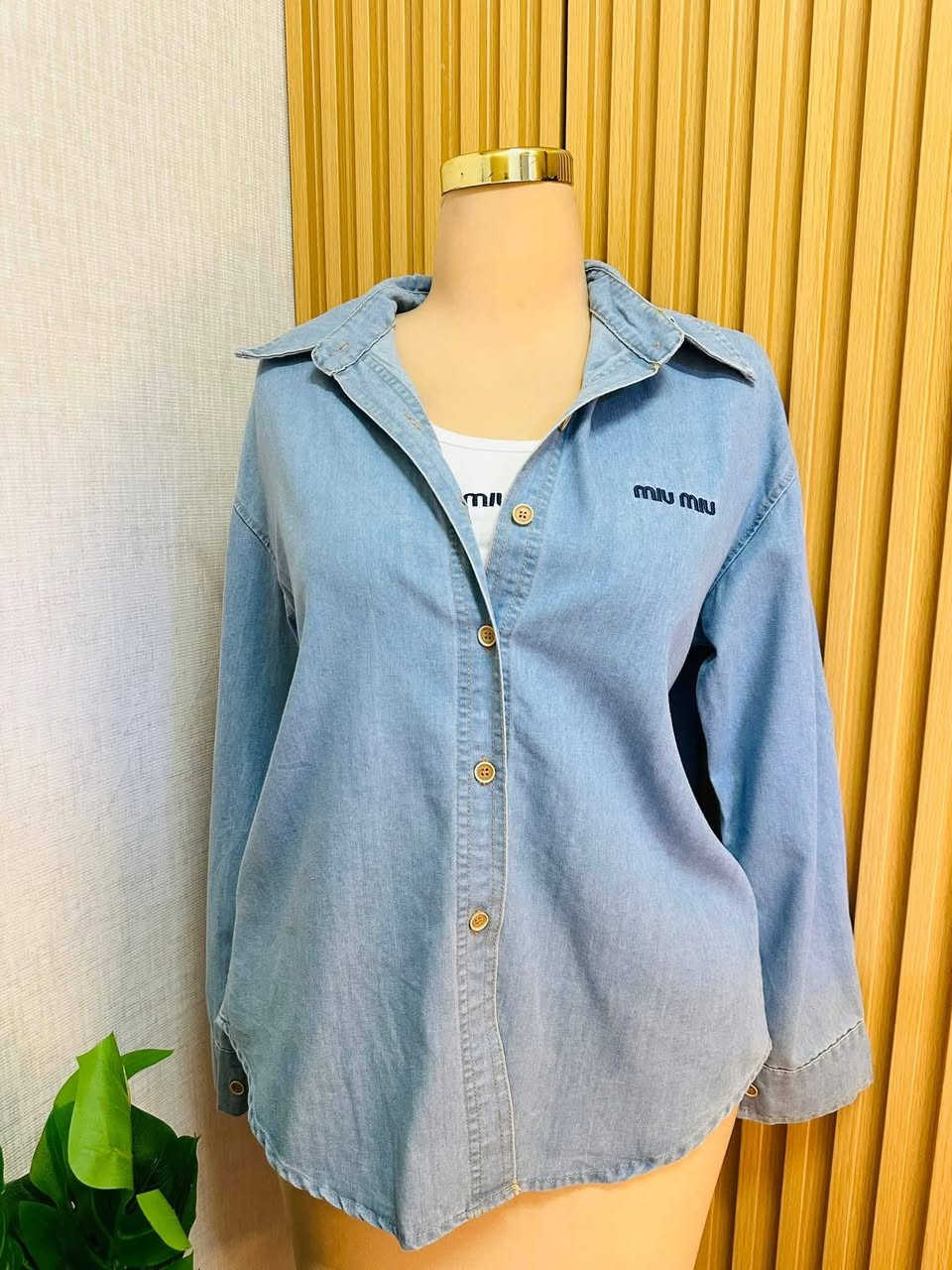 #قمصان_توبات نسائي
خامات درجه أولى كوالتي
✨✨

⤵️✨
للحجز والاستفسار يرجى مراسله الصفحه
رقم هاتف واتساب ***********
توصيل بسماية 1000
بغداد 5000
محافضات 6000
يوجد دفع عن طريق الماستر كارد ✅💵
