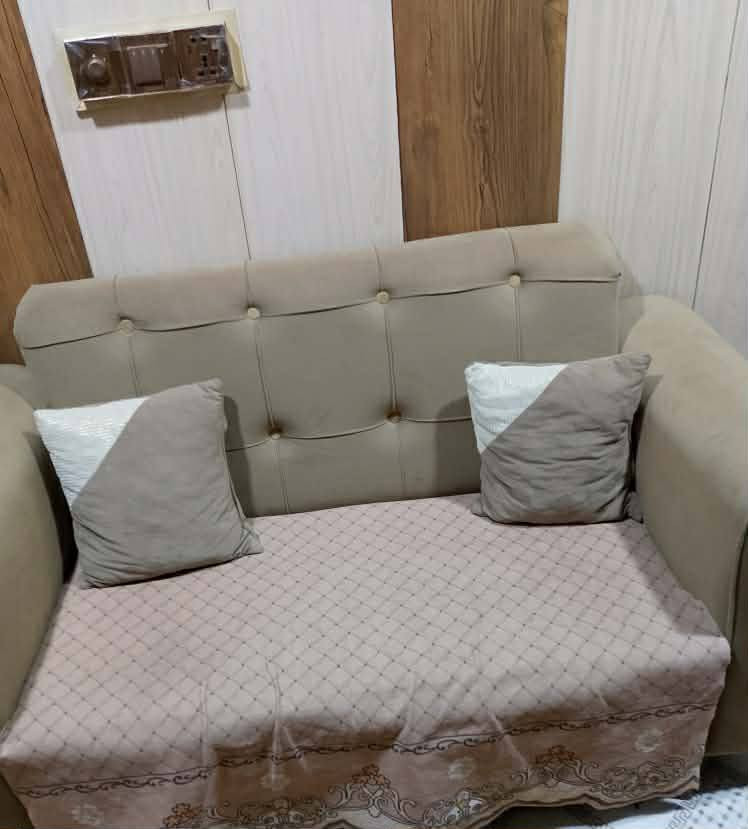 السلام عليكم تخم البيع ١٠مقاعد نضيف شرط نضافه البيع هوه وطبلات ملاته ب٣٠٠وبي مجال


**إذا كنت صاحب هذا الإعلان وتريد حذفه لأي سبب، رجاءا أرسل رسالة إلى الدعم الفني**