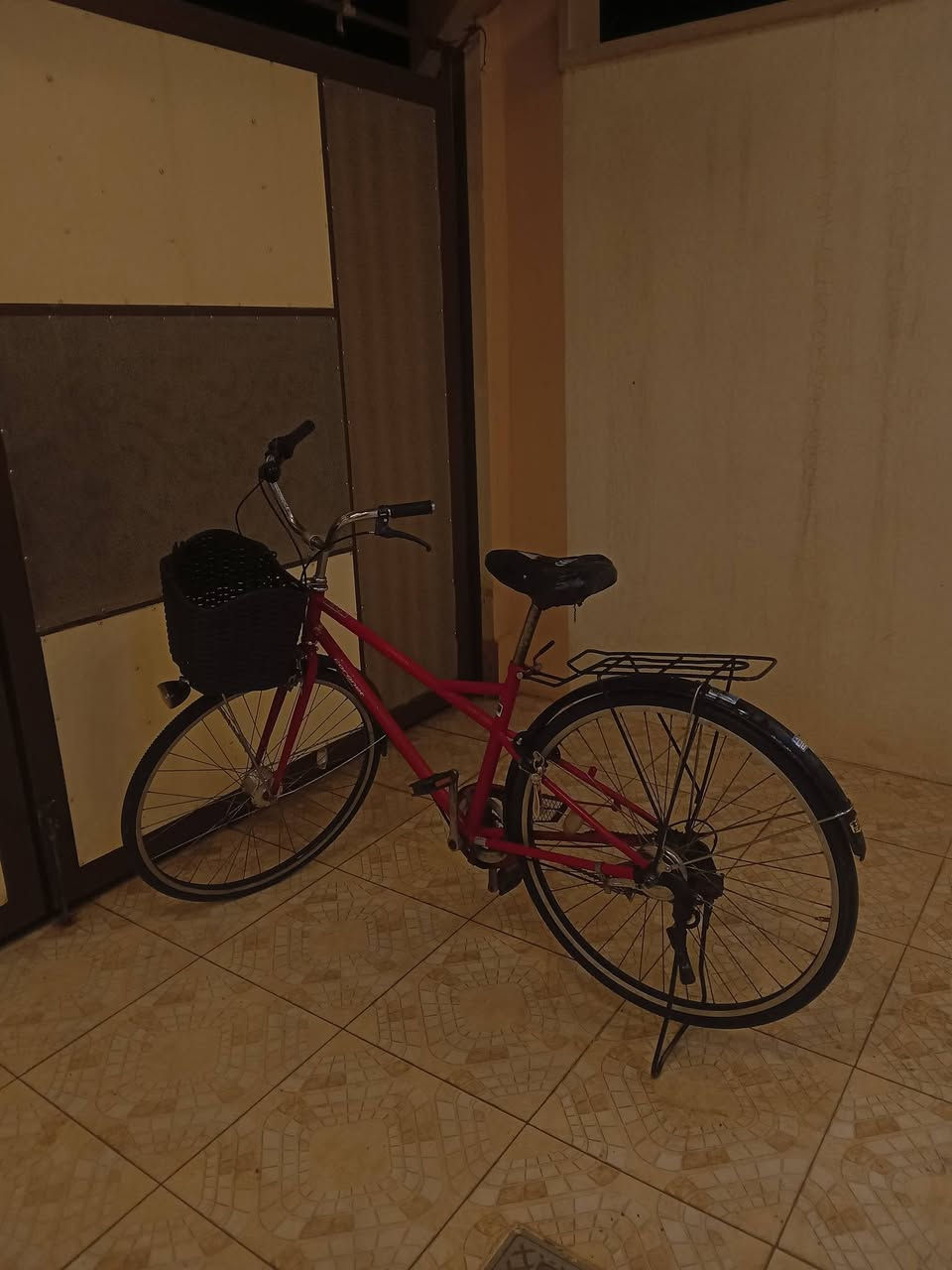 سلام عليكم
بايسكل اوربي للبيع نضيف لشه نضيفه كير ومكينه اصلي 
دينمو امامي شغال 
سعر 80 وبي مجال 
⛔ البايسكل يحتاج بس مجمع امامي وال باقي كمال 
الوياله امامي وخلفي مابيهم اي عواج مسطرة 📏
مكان موصل حي الملاين الثانيه 

الخاص مفتوح 🔓 
اذا عندك استفسار راسل وتدلل


**إذا كنت صاحب هذا الإعلان وتريد حذفه لأي سبب، رجاءا أرسل رسالة إلى الدعم الفني**