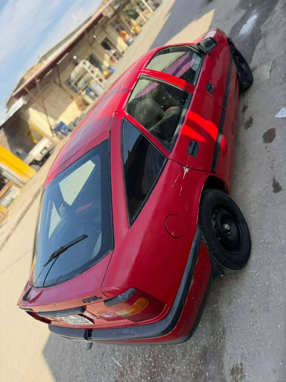 اوبل فكتره موديل 92 رقم بابل الجديد بسمي شخصيا مكينه 2000 وكير عادي مكفولات لايت زنون سياره جاهزه مناقصها اي شي مكانها بابل السعر 32 وبيها مجال 
***********
