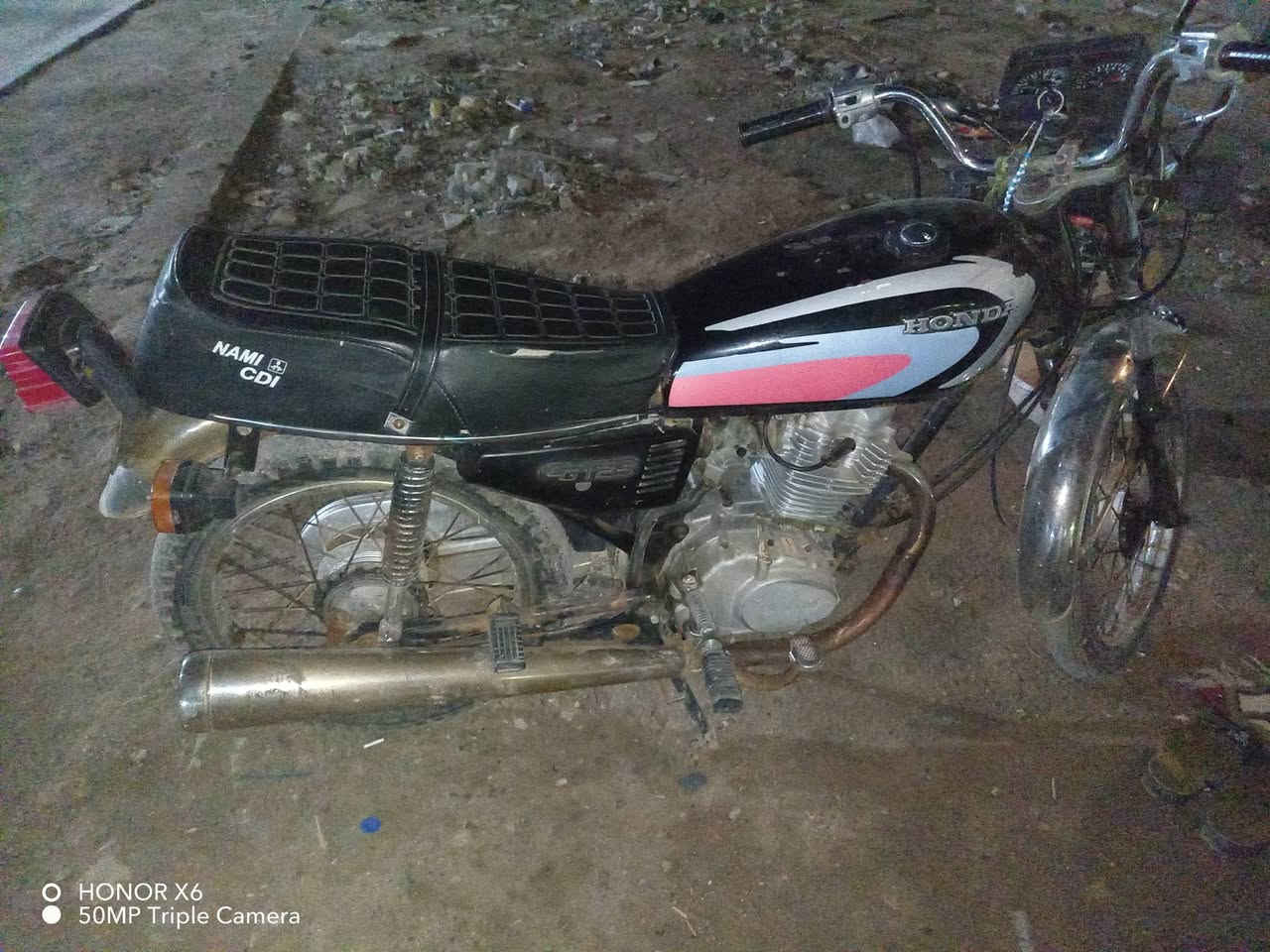 سلام عليكم شباب دراجه نامه متباز سعر 550 بيه مجال عك جيه متوازي عله البيع *********** المو شراي لا يخابر
