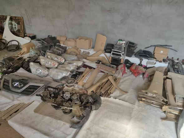 تفصيخ تيكو اصلي  ابواب بطاين جاملغ دواخل سفايف للاستفسار اكثر اتصل عل الرقم الواتساب او عل الشريحه  فقط  الخاص مغلق وتعلقيات كذالك العنوان بصره القبله قرب المدينه الرياضيه قرب بوابه 10 عقارات المصطفى 
ملاحضه من الساعه 8صباحا حته الساعه 7مساءآ تحياتي للجميع 

***********
***********
