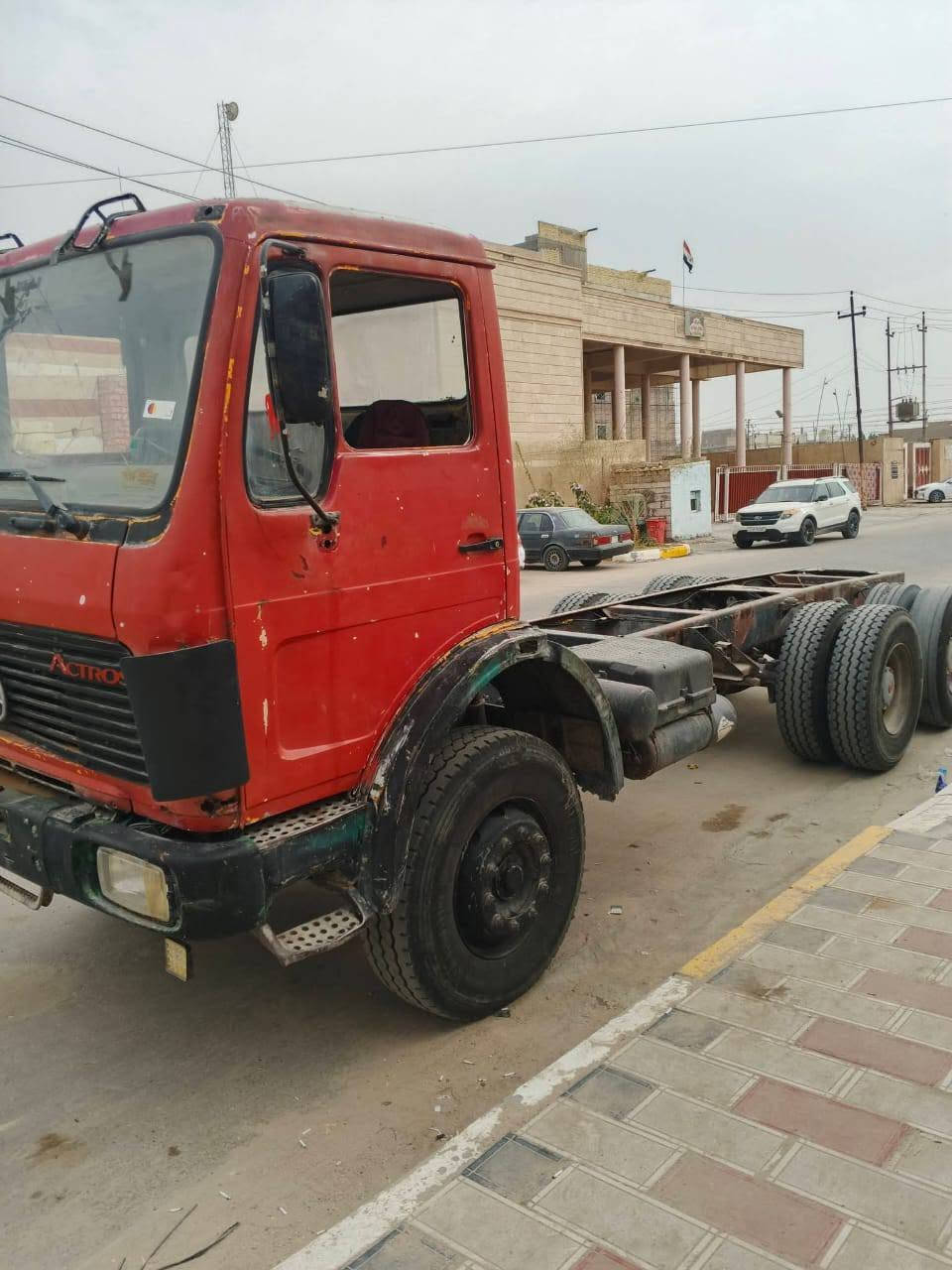 السلام عليكم
للبيع البي فرنسي موديل 89 مكينه 28 محسن
كير 90 مجموعه نص جي اف للاستفسار الاتصال على الرقم ***********
