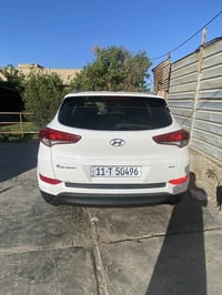 للبيع توسان ٢٠١٦ وارد محرك 2.0 GDi سياره نص فول ماشيه ١٠٧ سياره جديد ك...