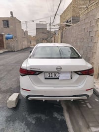نيسان سنترا ٢٠٢٥ • وارد أمريكي • ماشي ٢٠٠٠٠