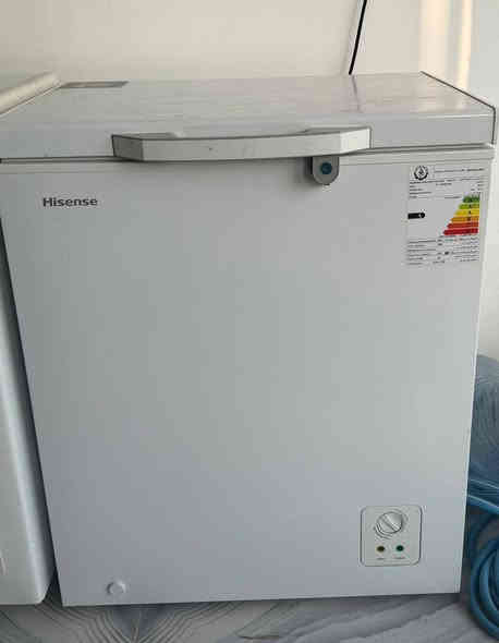 يتوفر لدى معرض ومزاد العهد للأثاث المنزلي
مجمدات كبير وسط صغير  السعر ١٧٥ وبيها مجال 
شرط النظافه والشغل
العنوان / تكريت - القادسيه- حي الكفاءات - قرب جامع الكفاءات مجاور جامعة تكريت 
متواجدين من الساعه ٩ صباحاً إلى الساعه ١٠ مساءاً 
يتوفر لدينا خدمة توصيل لكافة مناطق محافظة صلاح الدين للتواصل / ‏‪***********‬‏
