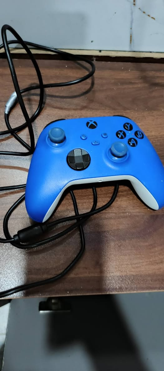 سلام عليكم متوفر جوستك اكس بوكس لبيع كلمن و سعره غير متواجد علة فيس فقط وتساب ***********

