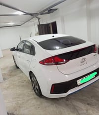 ايونيك • ١٧٠ ألف • مالك ثاني