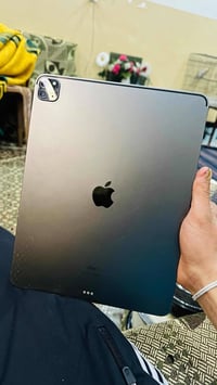 ايباد جيل الخامس • ٢٥٦ • بطاريه ٨٥