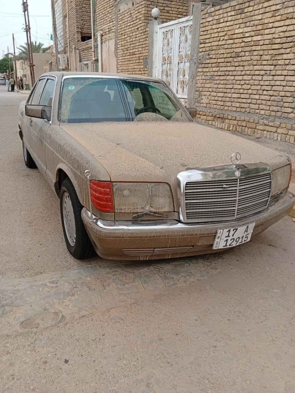 السلام عليكم مارسدس رائاسي مديل1987سياره جاهزه ومال جناي سياره كهربائياته كله كامله تبريت شغال سياره بلاديه كير ومحرك عنكبوت قبق اسود مكان الساره ناصرية مركز السعر 60 قفل مراسله واتساب ***********
