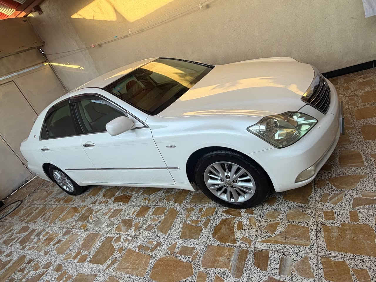 شاهينه 2004 شاصي 82 مكينه 3000 كفاله عامه ماعده جاملغ امامي بي رش صبغ من اليابان فقط السعر 155 ولفحص مرفق بل صور 
مكينه وكير وحداديه كارتون وتبريد ثلج شرط ماشيه 125 الف بيع او مراوس بكورلا  ساز *********** البصرة, العراق
