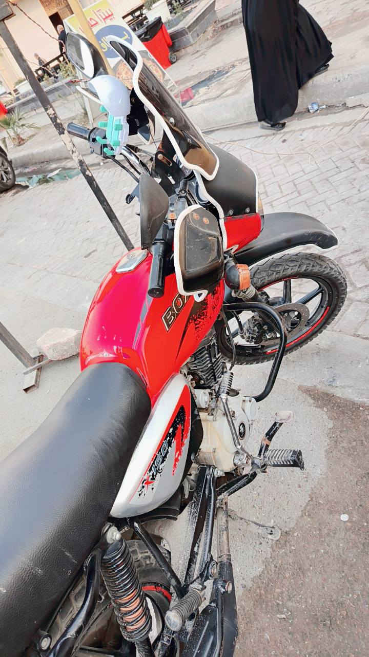 بوكسر 22 جبلي رقم إنكليزي
سنويه تحويل ثاني يوم 
مكانها بغداد الرشاد 

*********** للمراسله فقط بغداد, العراق
