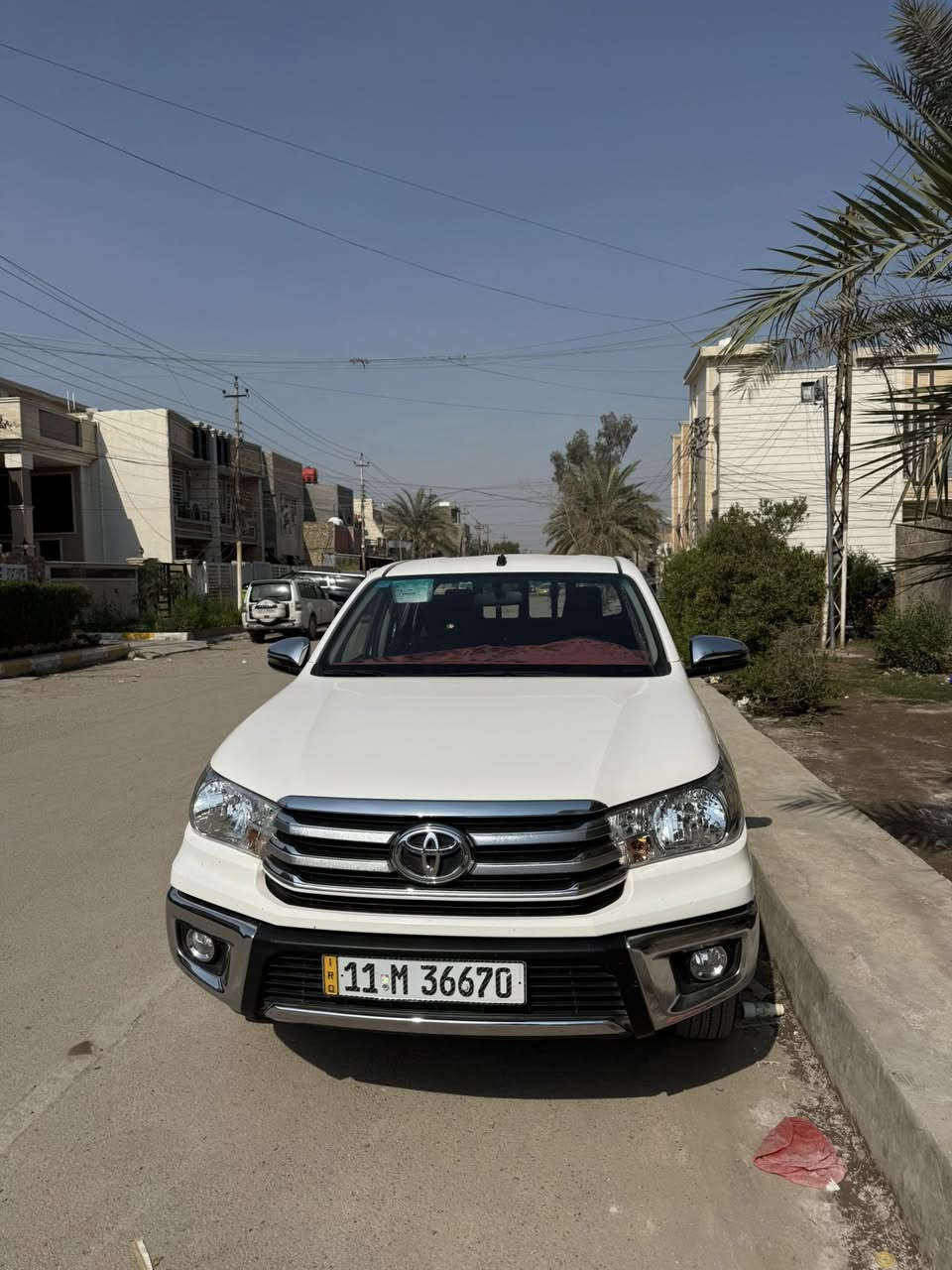 السلام عليكم 
هايلوكس ساز  2025 
ماشيه 15 الف داخل الضمان وتبديلات الدهن مجانيه بالشركه
كير مكينه كفاله 
مكفوله عدا طخه گد شبر موضحه بالصور 
كير عادي 
رقم بغداد وبأسمي 
للتواصل ***********متوفر واتساب 
السعر 258وبيها مجال
