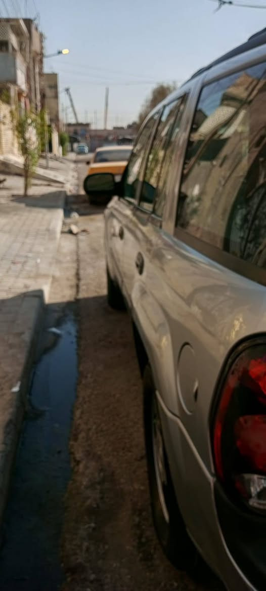 سيارة لبيع بلازر 2004 مكينه وكير 3000 سيار بسمي رقم بصرة رقم نكليزي ***********
