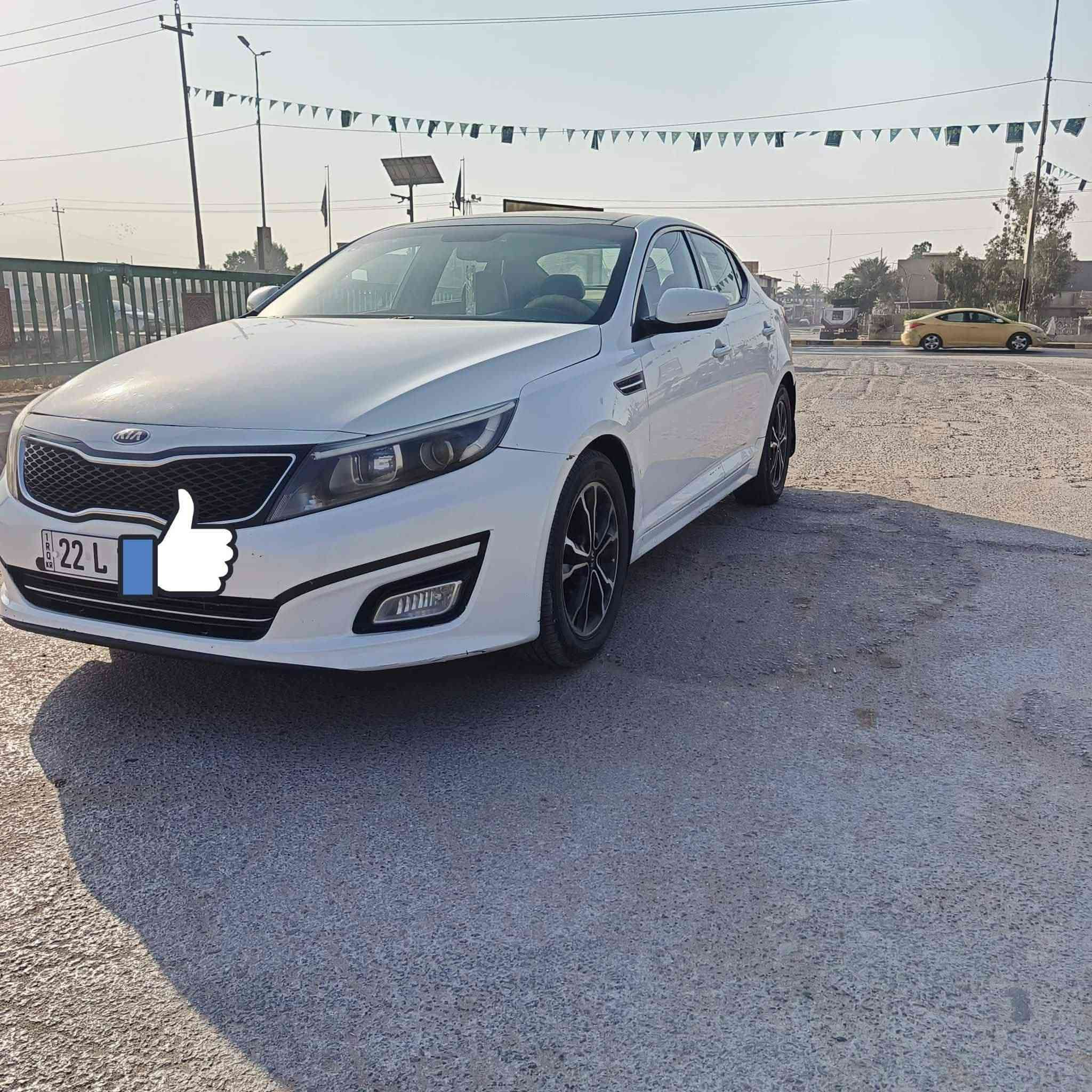 كيا اوبتيما 2013 خليجي
فول مواصفات 
ماشيه 143 الف
مكينه 2400 دوش 
بانوراما طكتين 
مكينه وكير كفاله
كشن كهرباء ذاكره 
مري شفط 
تحكم بالمري 
فول تحكم ستيرن 
حساسات وكامرا خلفيه 
ترحيب اناره 
شفتات بالستيرن 
ويل كب كروم 
كامرا بالمرايه
دبل اكزوز
تبريد قطعتين 
ويل كب كروم 
السياره نضيفه وباسمي مباشر سنويه جديده وصار شهرين خلصت الهزه مالتها 
السعر 128 وبيها مجال بسيط 
مكان السياره بابل/ الاسكندريه/ الحصوه 
بيها قطعتين بدون دواخل
السياره احلا من الصور
رقمي ***********
بنيد وجاملغ خلفي عكس السايق
