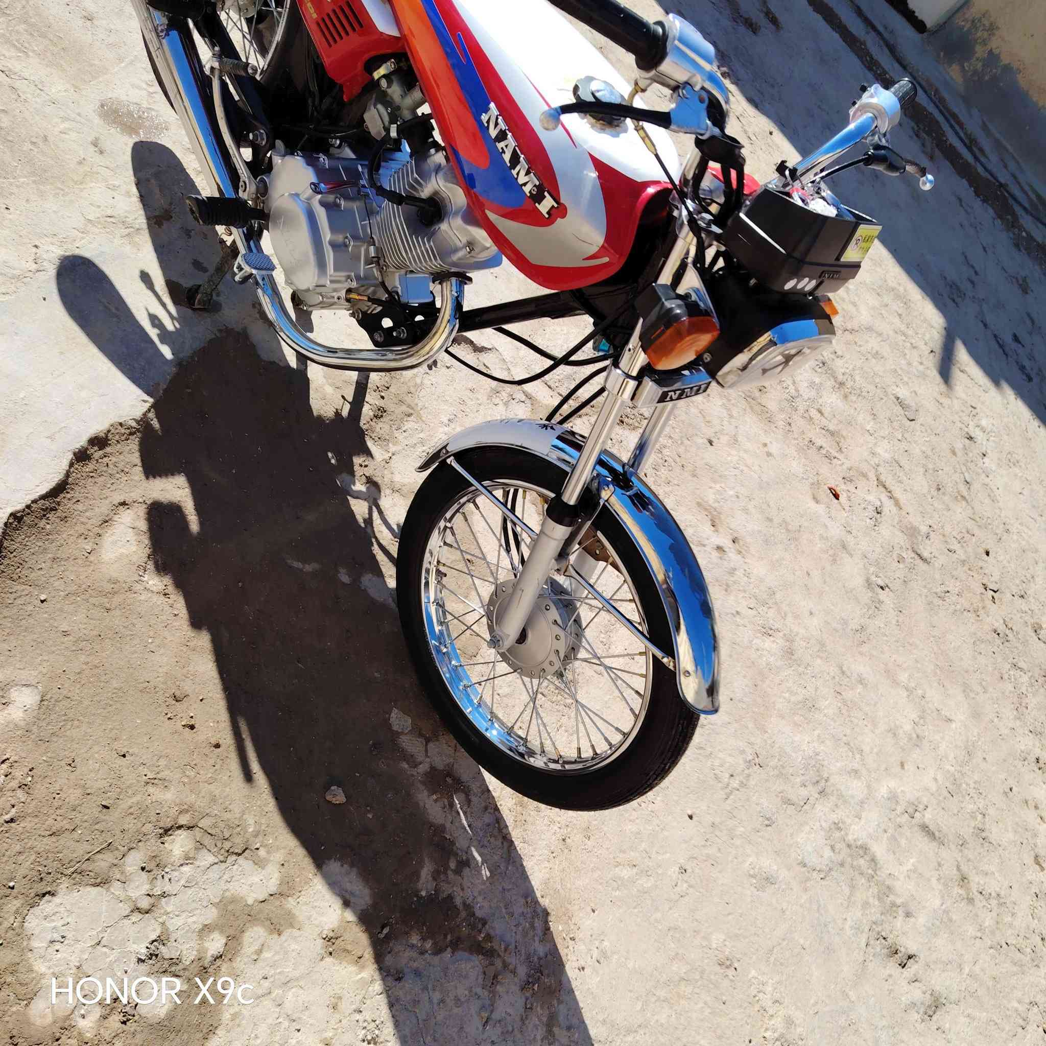 السلام عليكم دراجه نامه موديل 26 كفاله السعر 675 رقم الهاتف ***********
