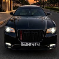 كرايسلر S300 • ٥٧٥٠٠ مايل • فول مواصفات