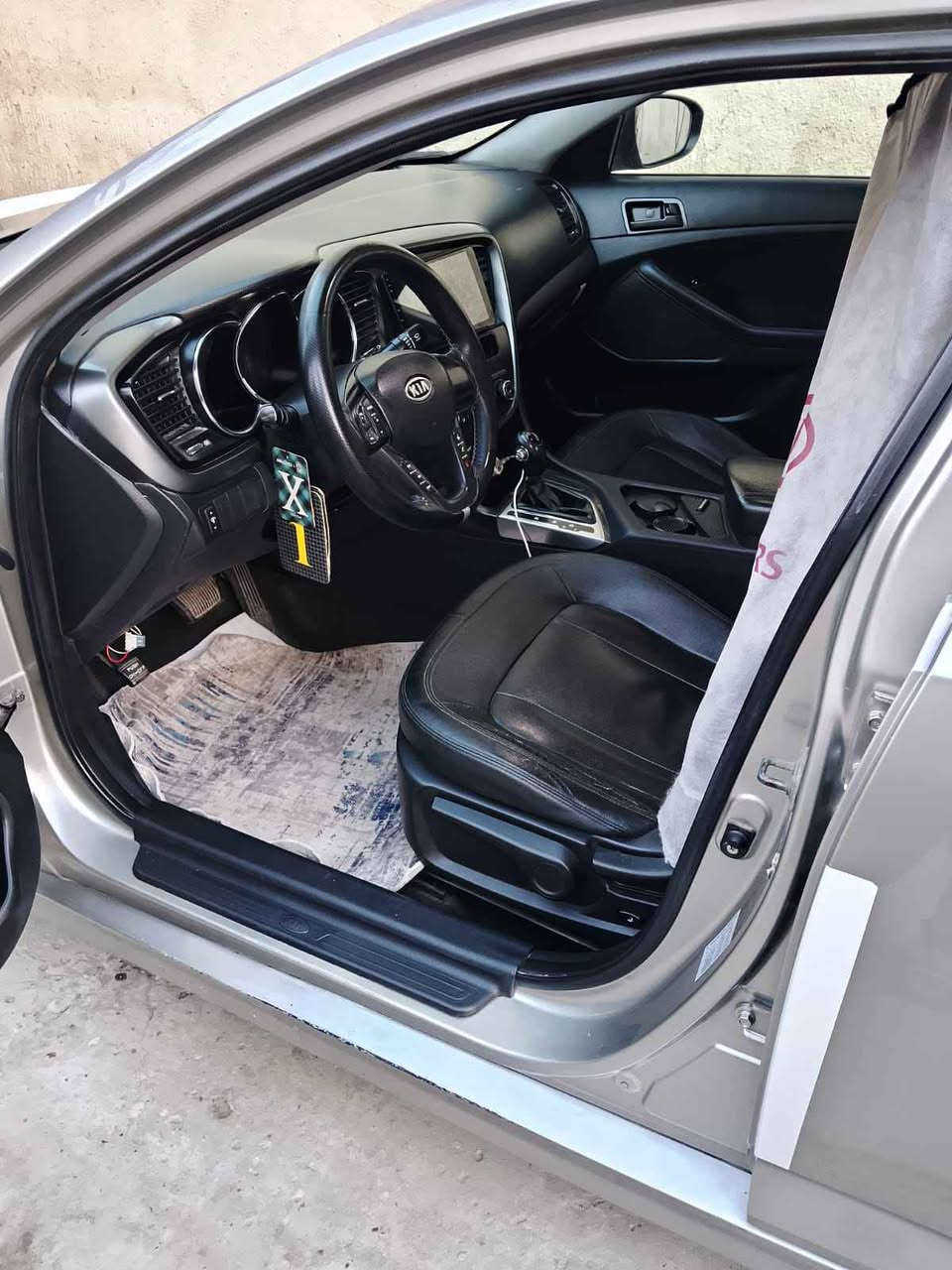 سلام عليكم اوبتما وارد كوري 2012 مكينه الفين دوش رقم بصره تحويل سنوية ل29 سياره جاهزه تبديل جاملق امامي والباقي مكفول من التبديل بس الصبغ معروف الوارد الكوري ماينكفل من الصبغ السعر 115 وبيها مجال مكاني البصره ابو الخصيب*********** ابو الخصيب, البصرة
