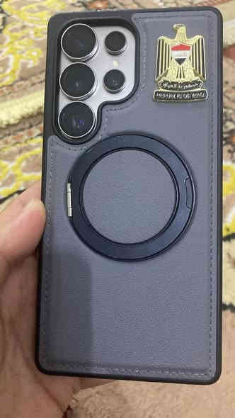 اس ٢٥ الترا ذاكره ٥١٢
رام ١٢
كامل ملحقاته مستخدم شهر و٢٥ يوم 
***********
١٤٥٠ مع كامل ملحقاته
