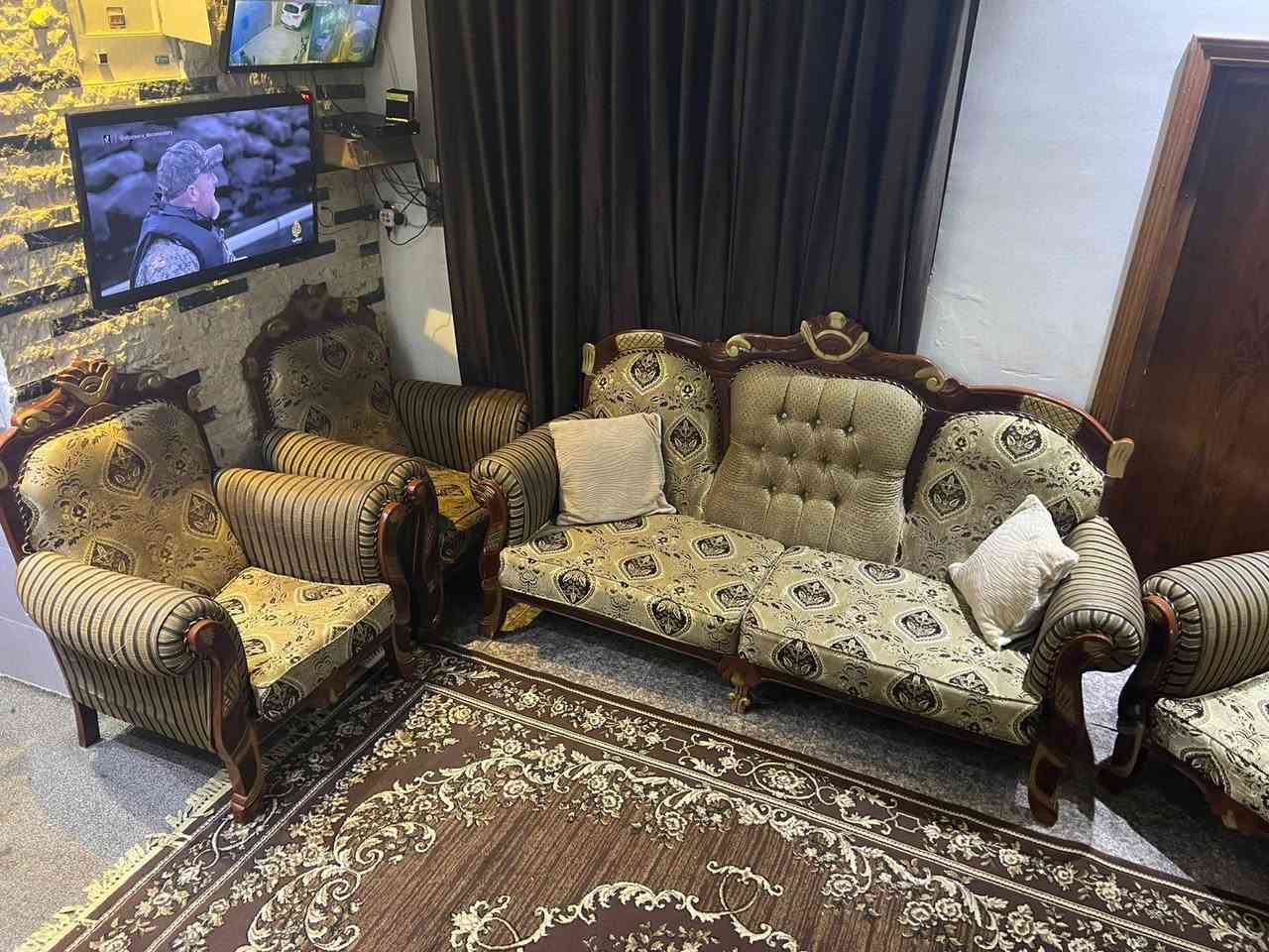 سلام عليكم تخم قنفات 10 مقاعد نوع مصري اسفنج عالي مضغوط السعر 550 الف بي مجال قليل
للاستفسار الاتصال على الرقم ***********
قرب جزيرة بغداد السياحية
