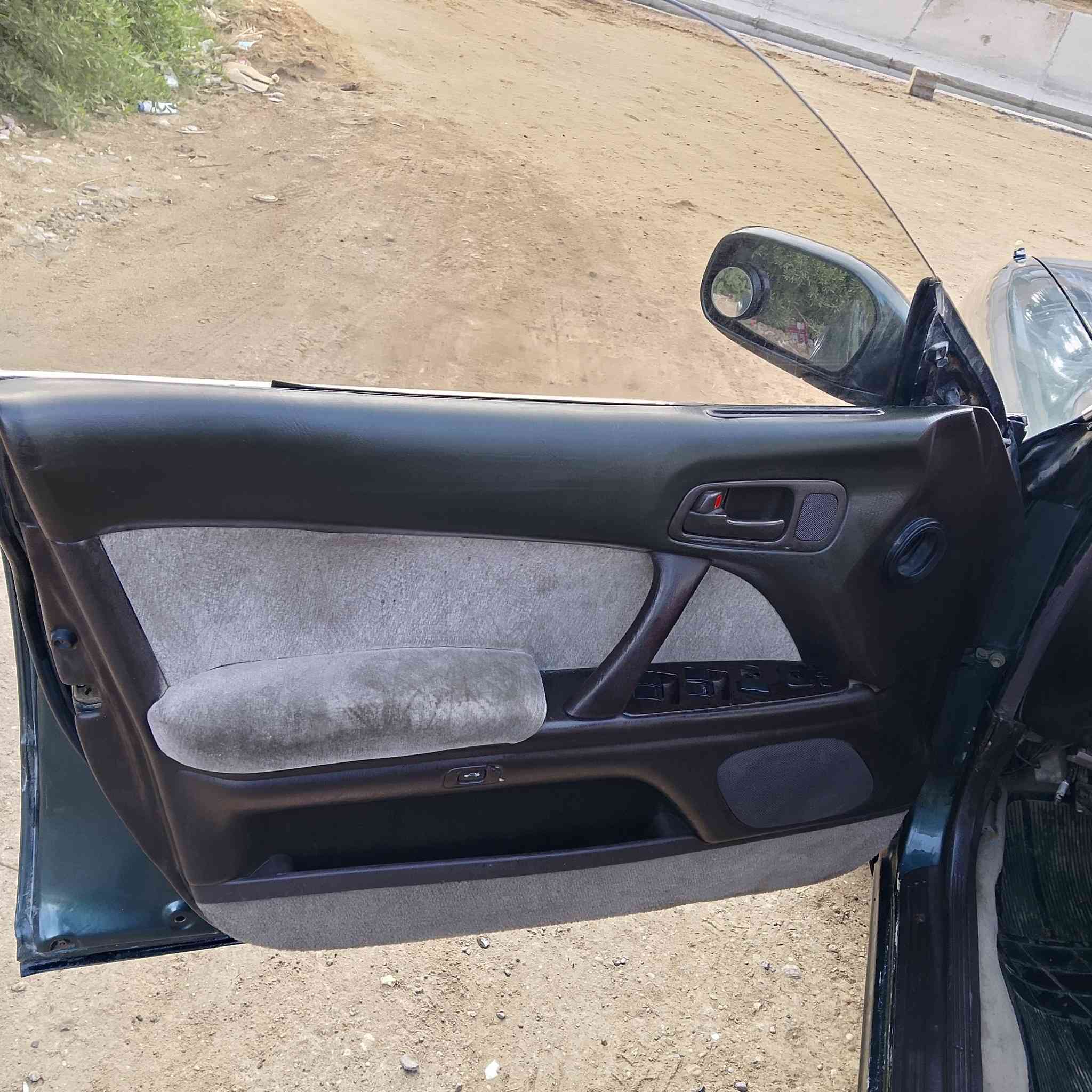 سلام عليكم
بطه موديل 92 

كامله مكمله حداديه زينه

 محرك وكير كفاله 

التبريد كمبريسر 

سياره كهرباياتها كامله اشاير لايت 

العدادات كلها شغالات

سياره ما متعوبه عند شايب 

كشرها نظيف مصبوغه خزام قماره بلاديه 

مكفوله من كص ونقل الجثه والعيب الشرعي 

تحويل مباشر اول ما تشتري 

السعر 50 وبيها مجال 

***********
