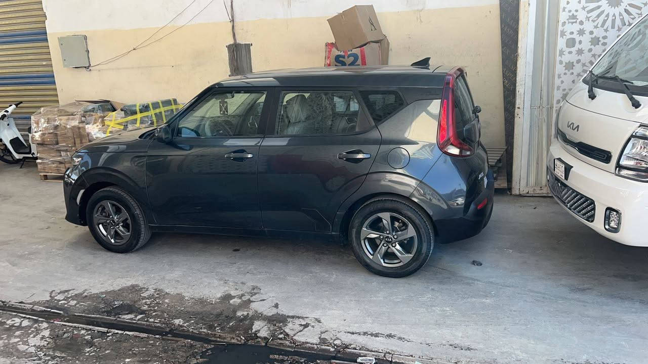 بعد اذن الادمن المحترم 
***********صول موديل 20 ماشيه 72الف صور الحادث كلها موجوده مكاني بغداد جكوك جاهزه من كلشي اي نقص مابيها السعر 118 ورقه بيها مجال قليل اخوان جاهزه من كلشي والحادث كدامكم انا بلخدمه
