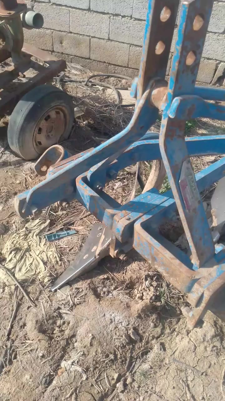 السلام عليكم فدان البير للبيع حجم 10  المكان ديالى *********** رقم صاحب الفدان اني مكلف بلنشر
