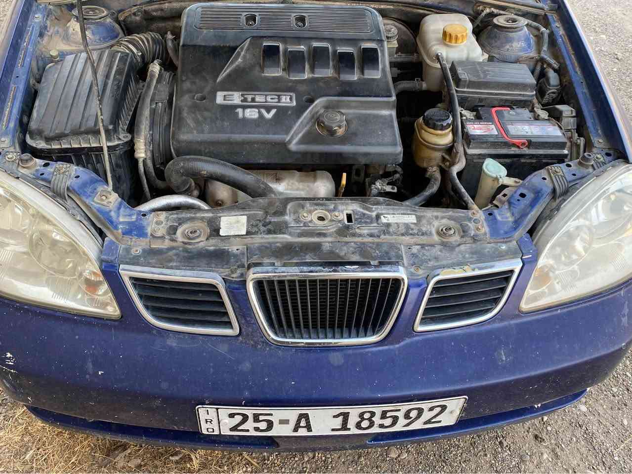 ابتره موديل 2004 موسسه لاصبغ ولاضربه ولا معجون مابيها سياره جاهز مال بيت محرك بيها خط بخار خفيف وكير وتبريد شرط تايرات جديد باتري جديد كل شي. نقص مابيها لونه شوي امجولح سياره لوك احلى من صوره شراي خابر 
*********** كركوك, العراق
